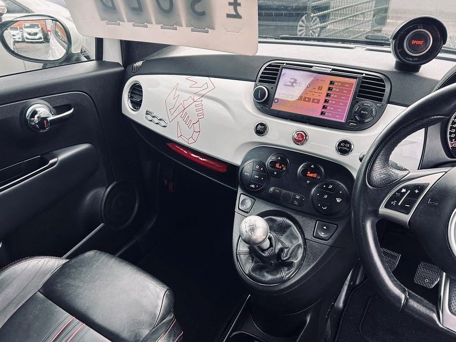 2016 Abarth 595 photo 13