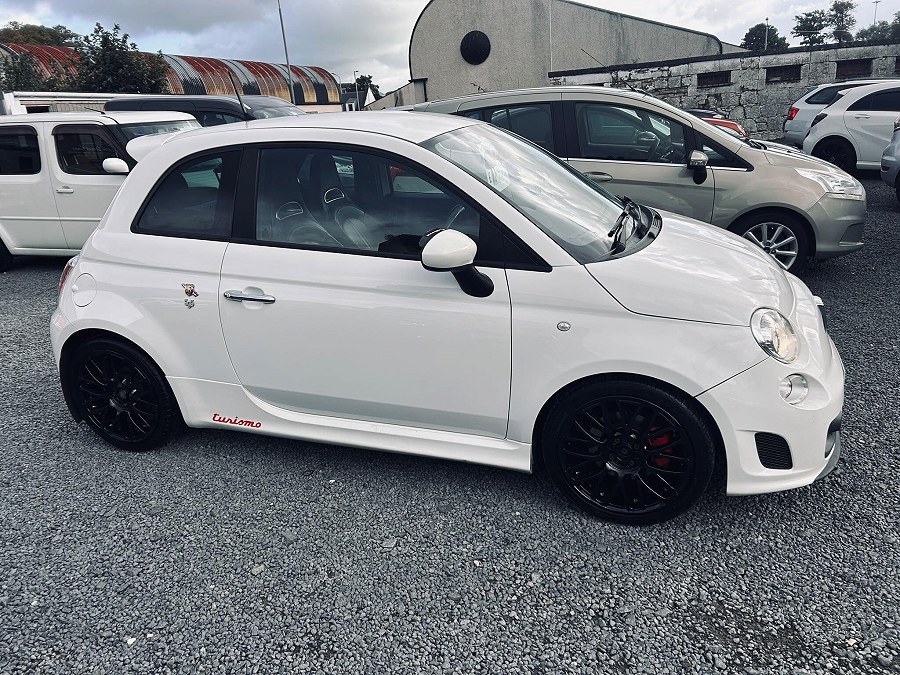 2016 Abarth 595 photo 7