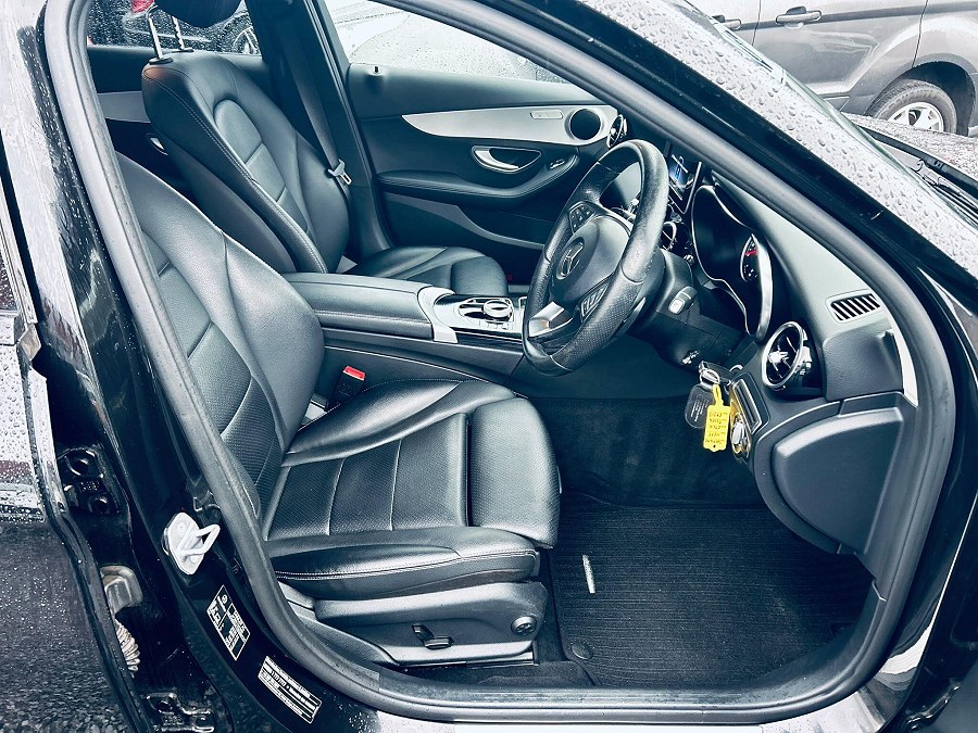 2017 Mercedes-Benz C Class photo 12