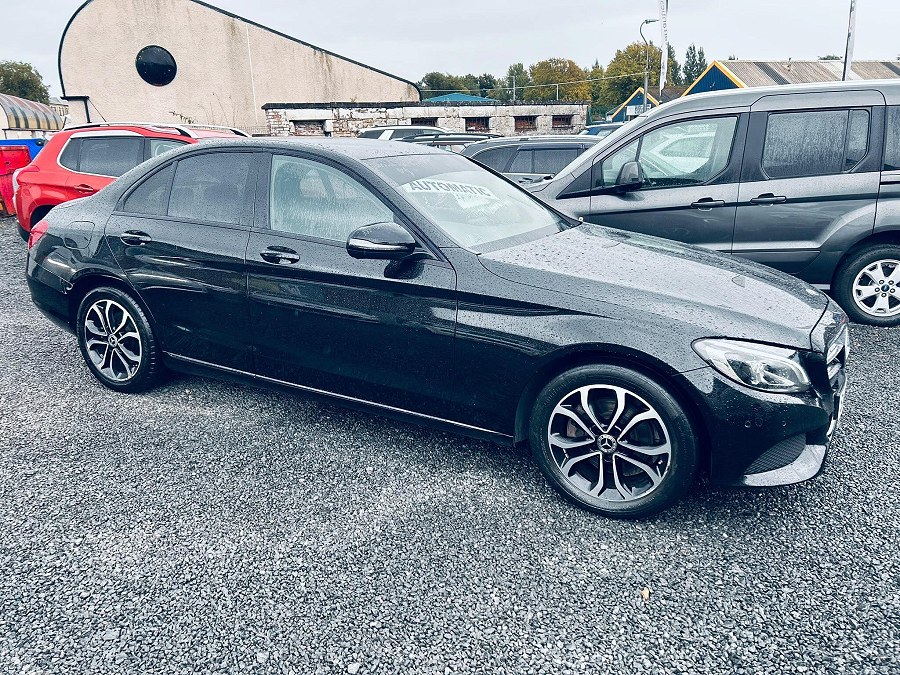 2017 Mercedes-Benz C Class photo 9