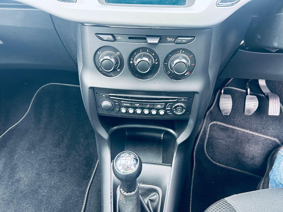 2012 Citroen C3 photo 10