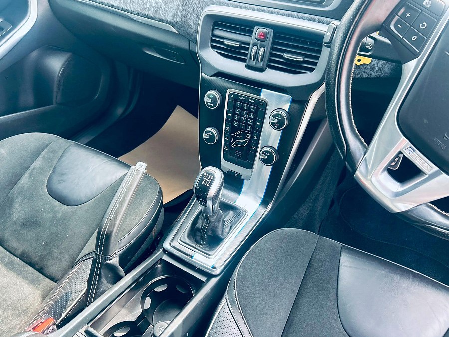 2014 Volvo V40 photo 11