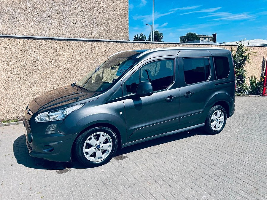 2016 Ford Tourneo Connect photo 4
