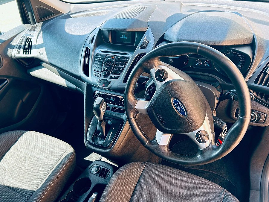 2016 Ford Tourneo Connect photo 11