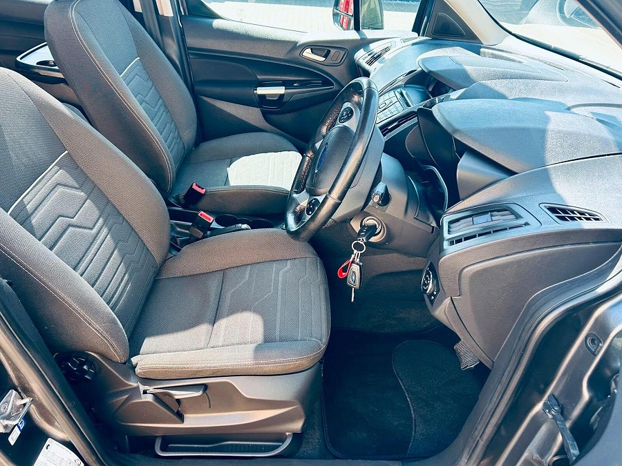 2016 Ford Tourneo Connect photo 13