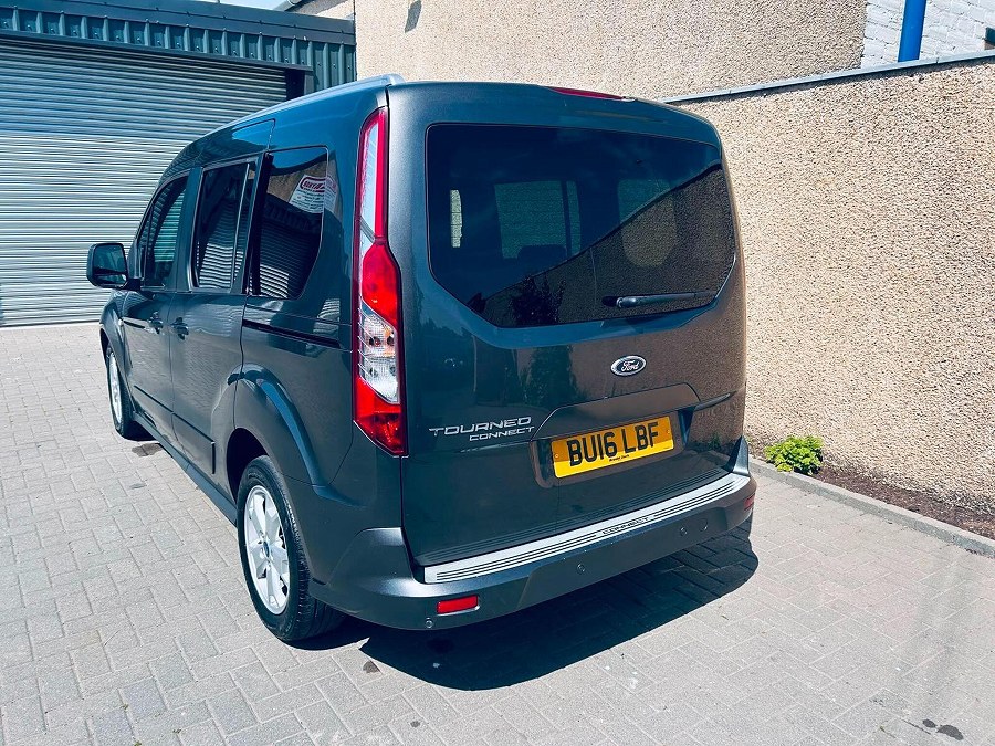 2016 Ford Tourneo Connect photo 6