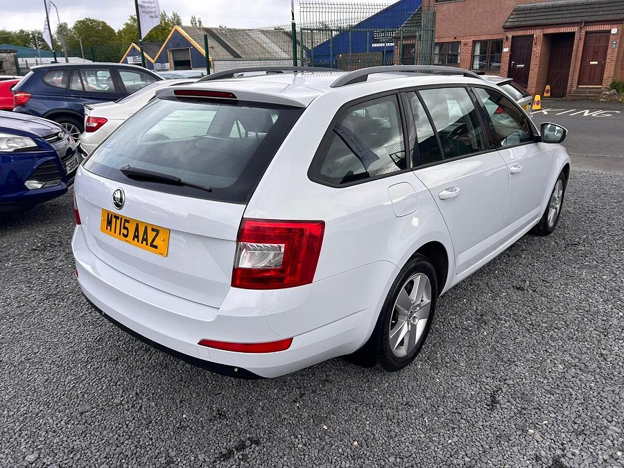 2015 Skoda Octavia photo 8