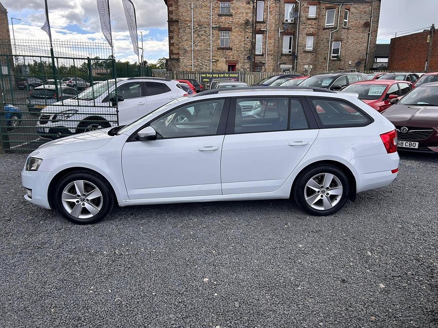 2015 Skoda Octavia photo 6