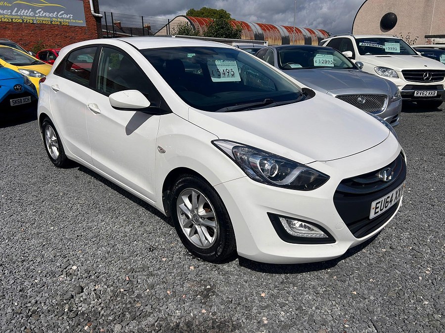 2014 Hyundai i30 photo 1