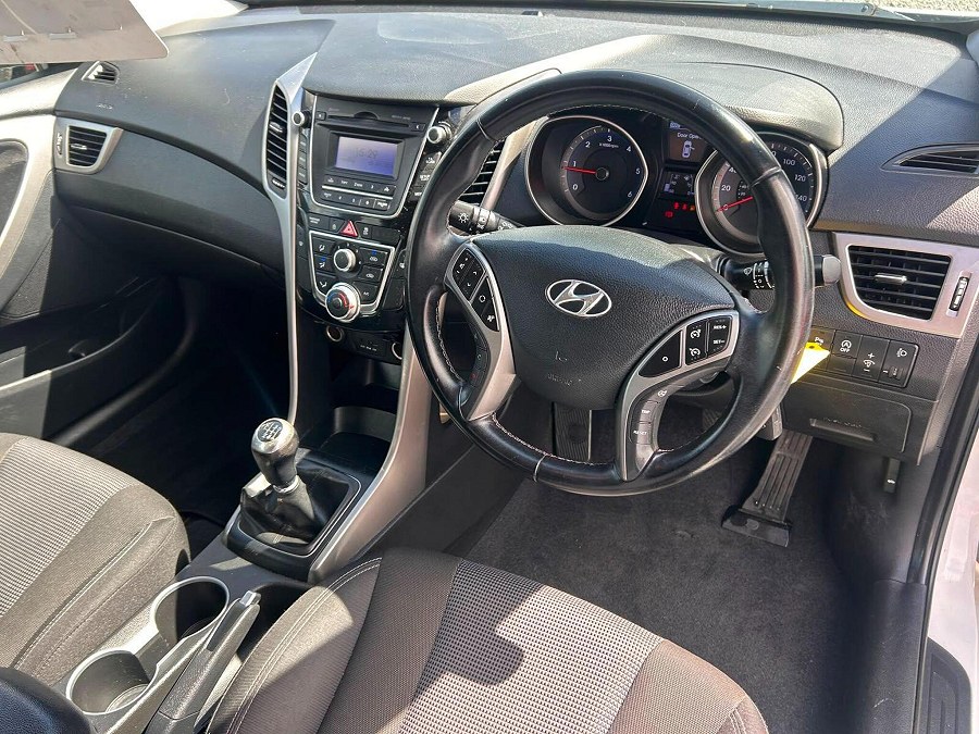 2014 Hyundai i30 photo 11