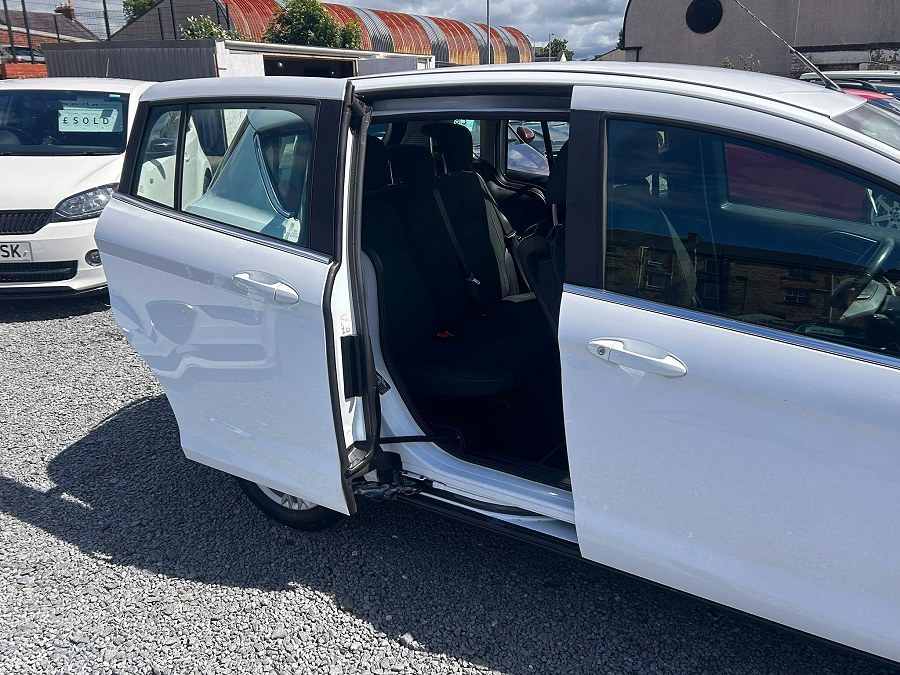 2017 Ford B-Max photo 9