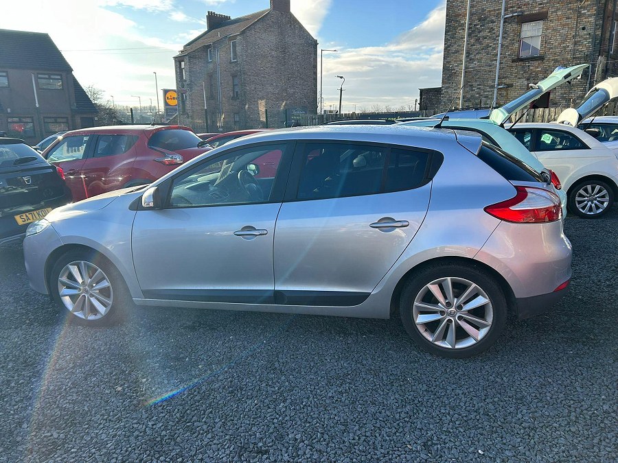 2012 Renault Megane photo 6