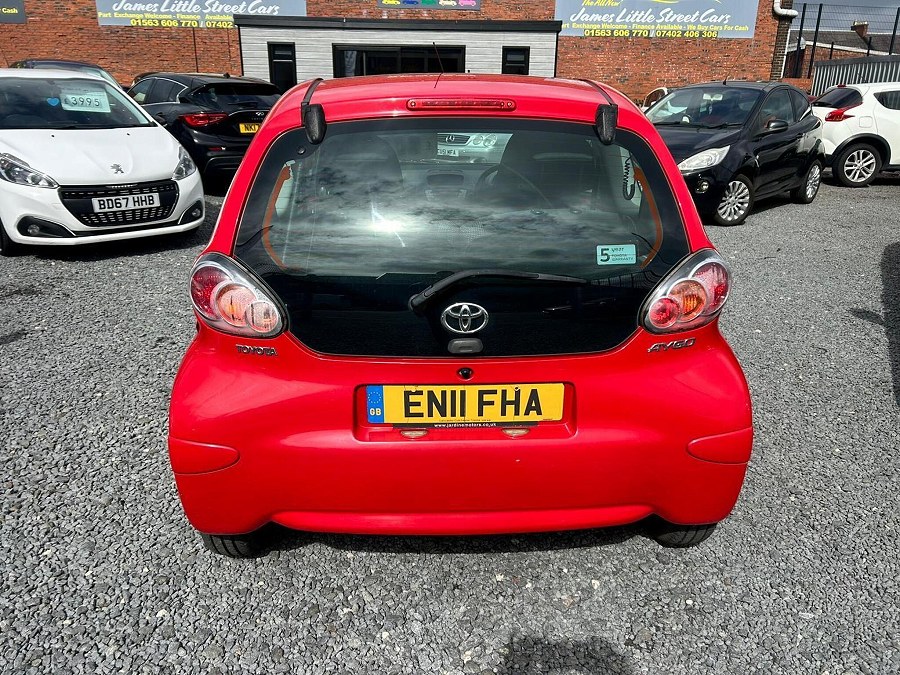 2011 Toyota AYGO photo 8
