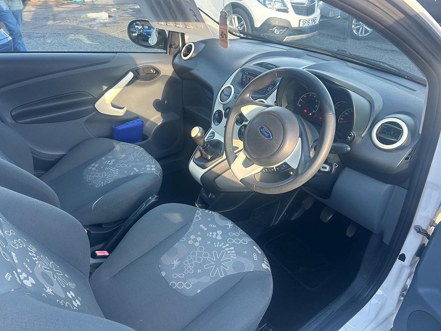 2015 Ford Ka photo 9