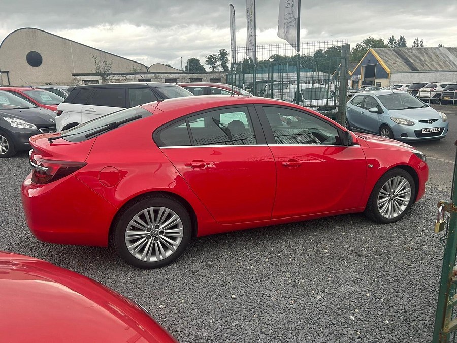 2013 Vauxhall Insignia photo 4