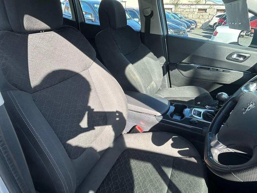 2014 Peugeot 3008 photo 10
