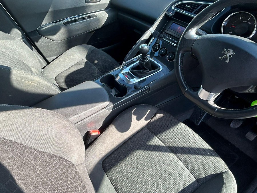 2014 Peugeot 3008 photo 12
