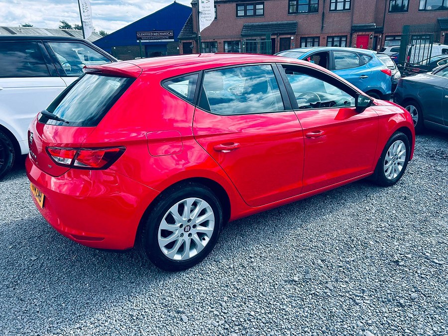 2014 SEAT Leon photo 8