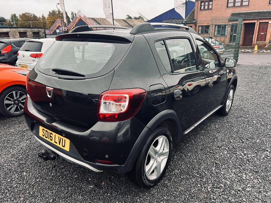 2016 Dacia Sandero Stepway photo 9