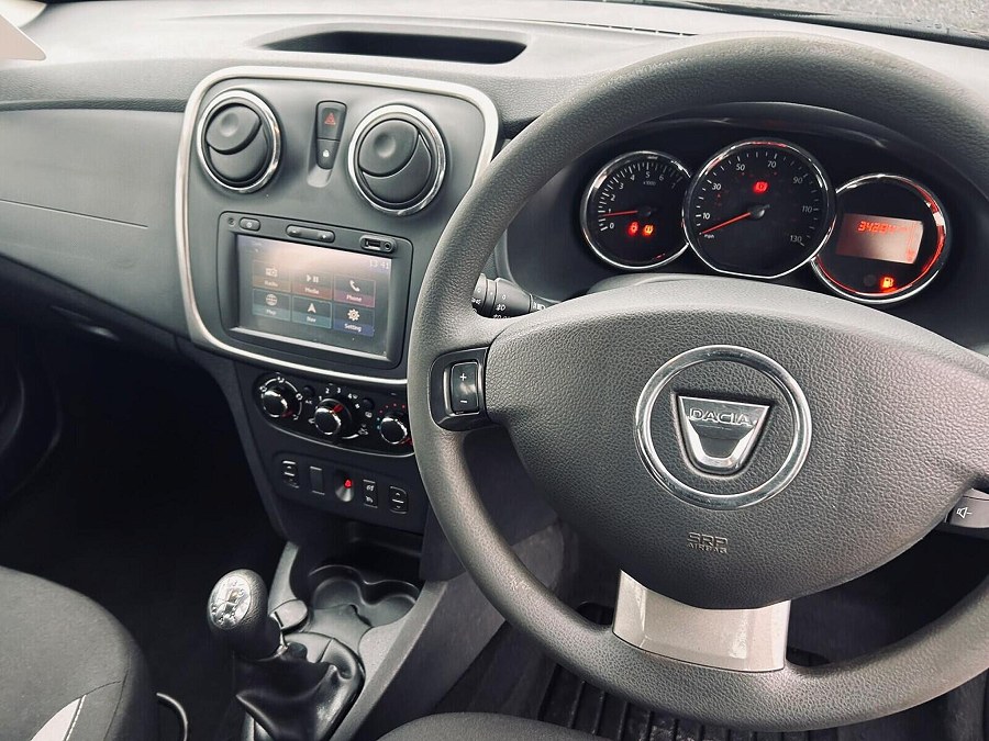 2016 Dacia Sandero Stepway photo 14