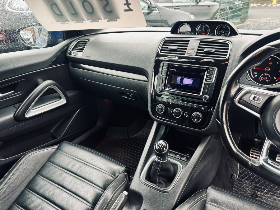 2016 Volkswagen Scirocco photo 14