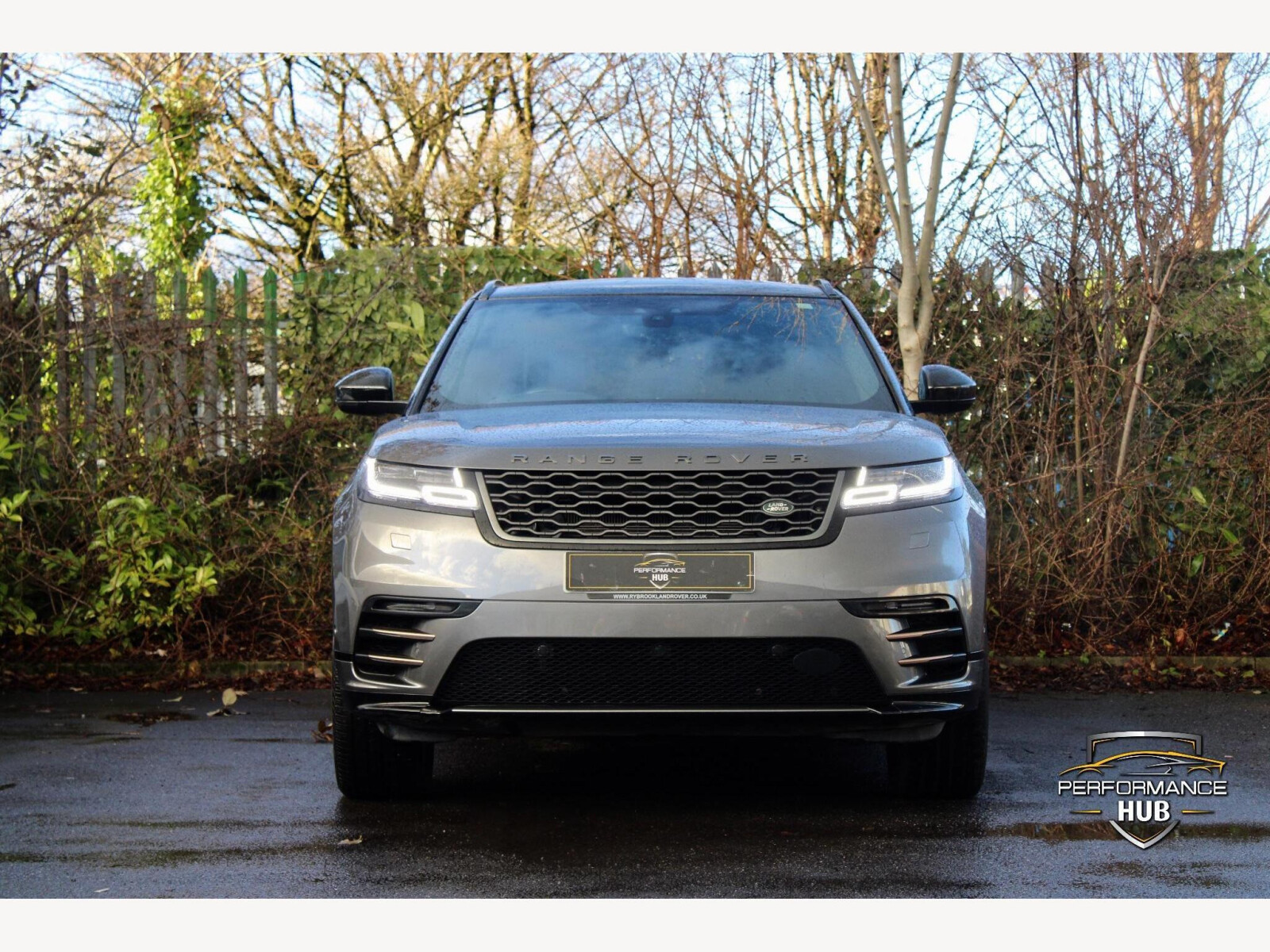 Range Rover Velar photo 2