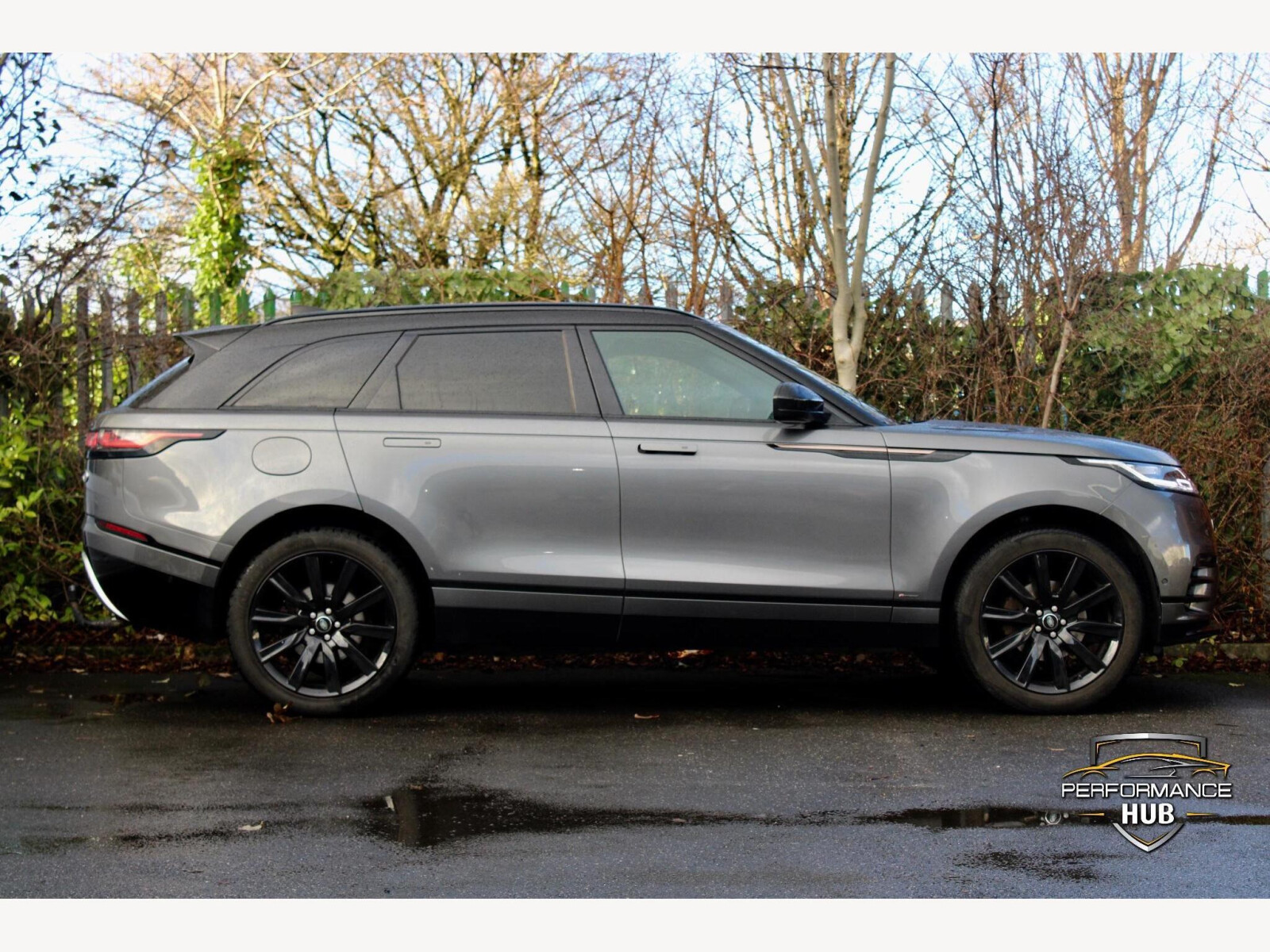 2019 Range Rover Velar image 3
