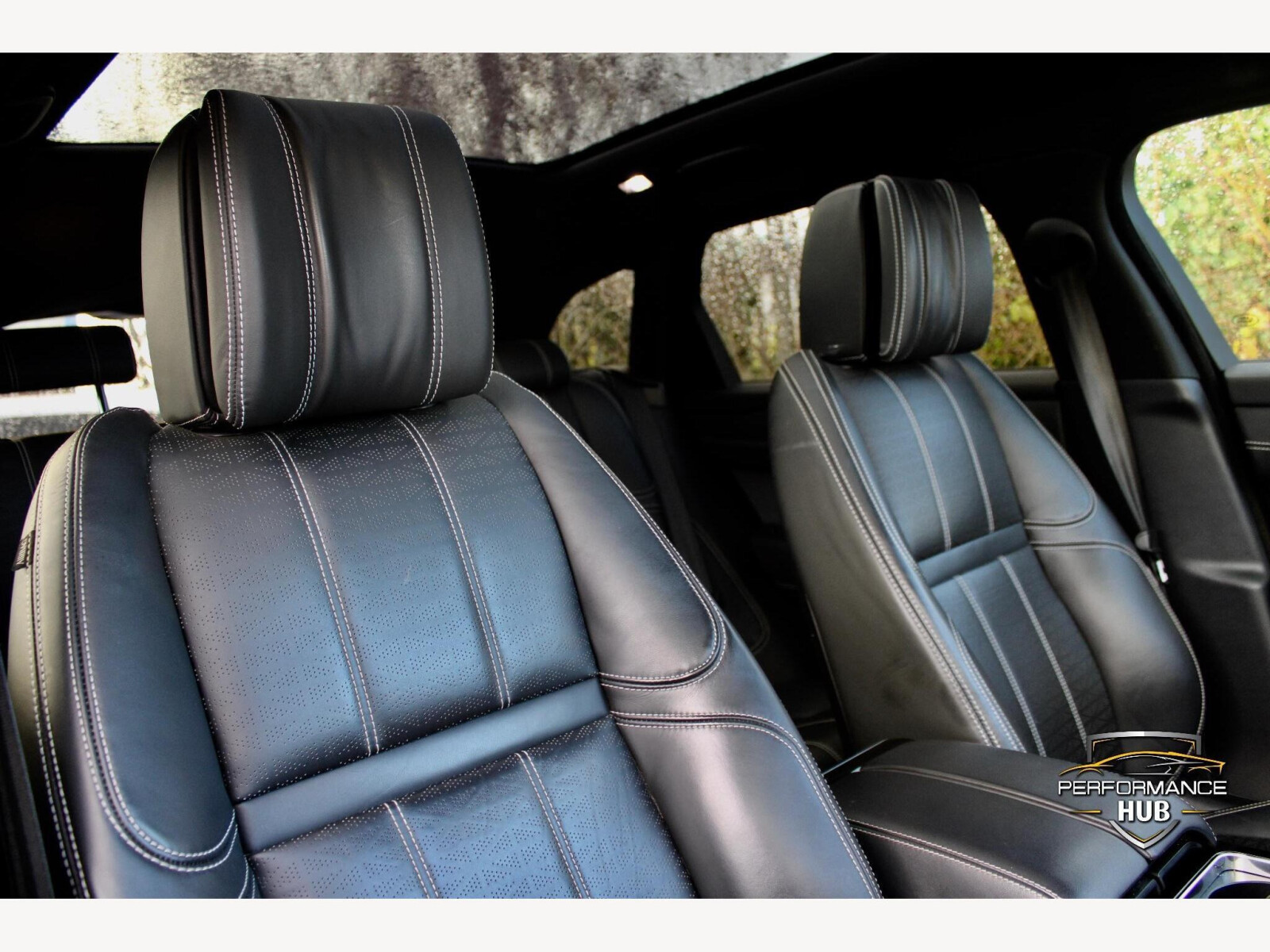 2019 Range Rover Velar image 6