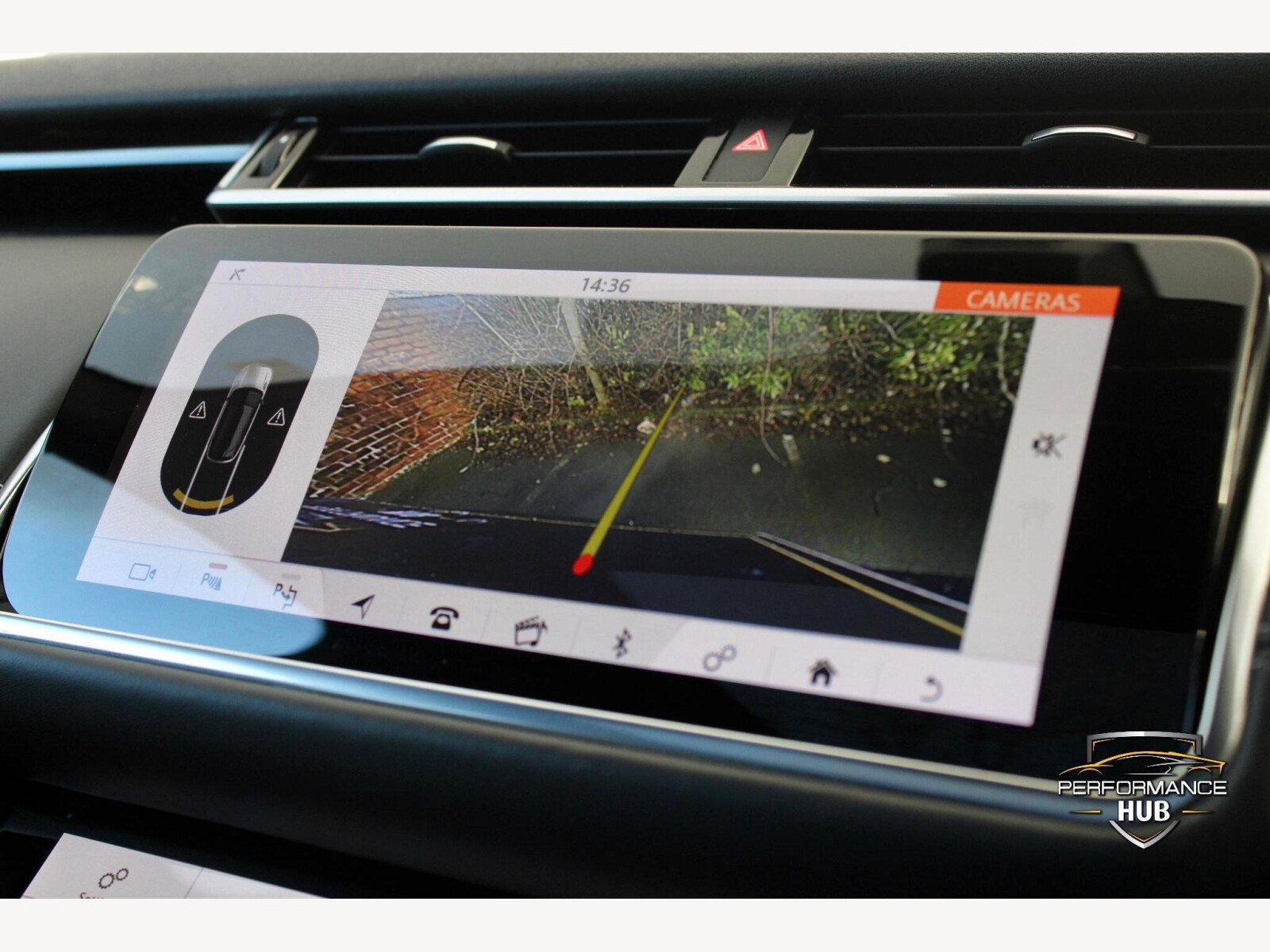2019 Range Rover Velar image 10