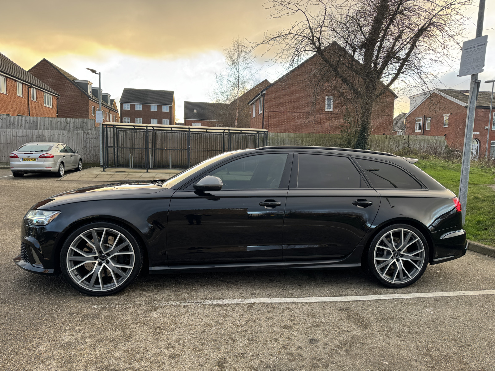 2017 Audi RS6 Avant image 3
