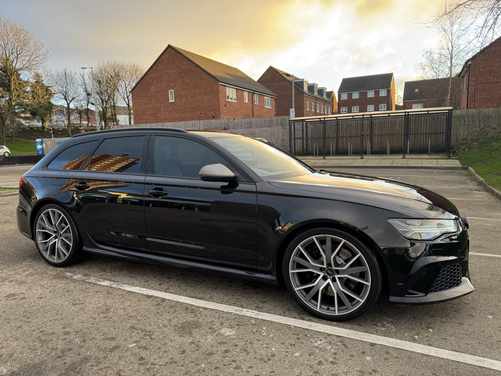 2017 Audi RS6 Avant image 9