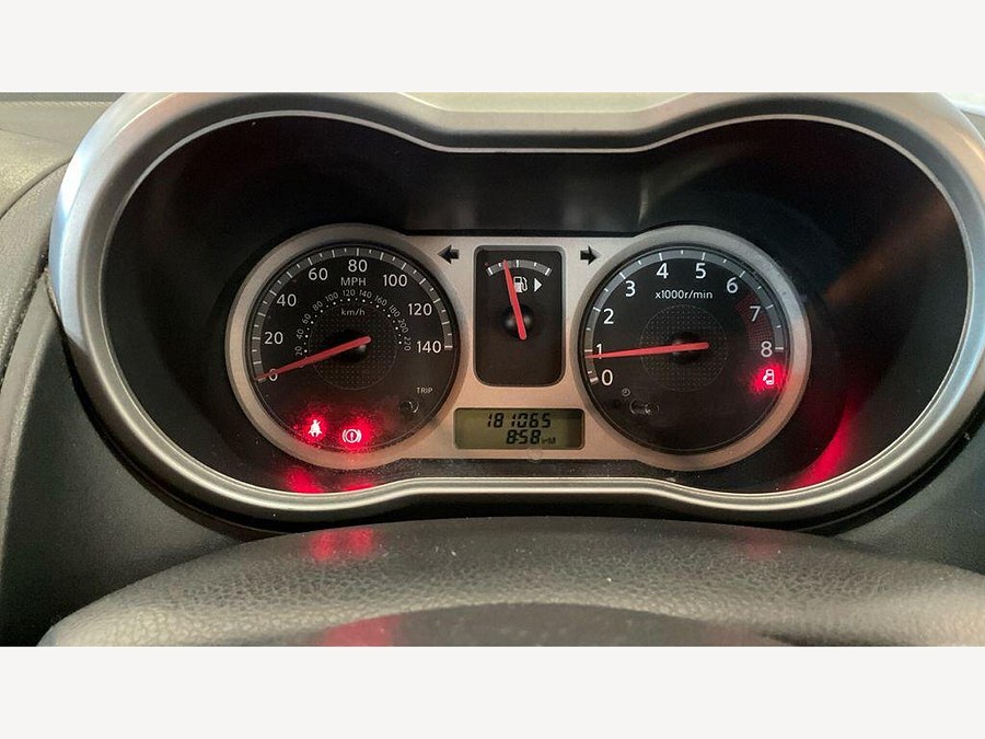 2006 Nissan Note photo 8