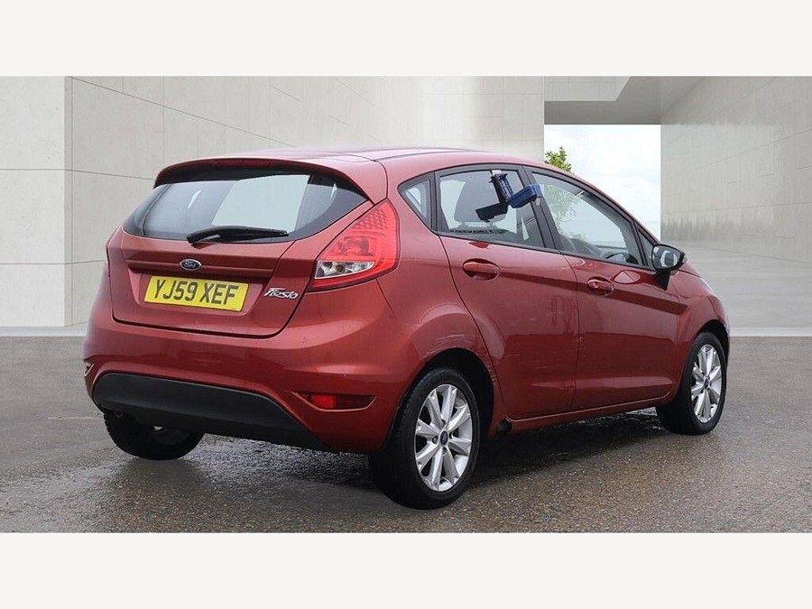 2009 Ford Fiesta photo 4