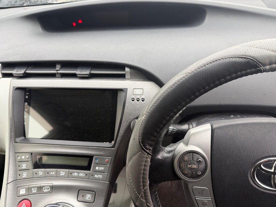 2019 Toyota Prius photo 10