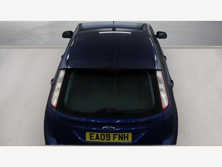 2009 Ford Focus photo 8