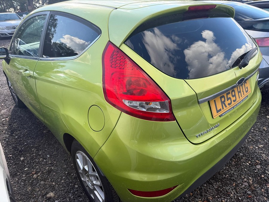 2009 Ford Fiesta photo 5