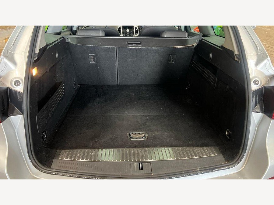 2012 Vauxhall Astra photo 13