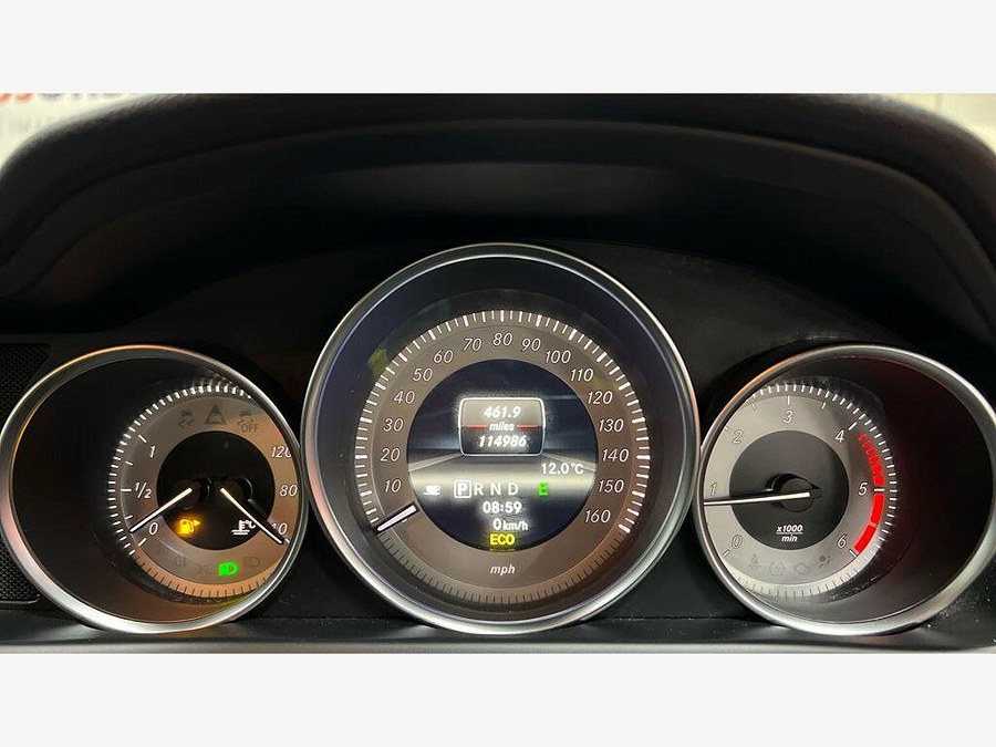 2012 Mercedes-Benz C Class photo 12