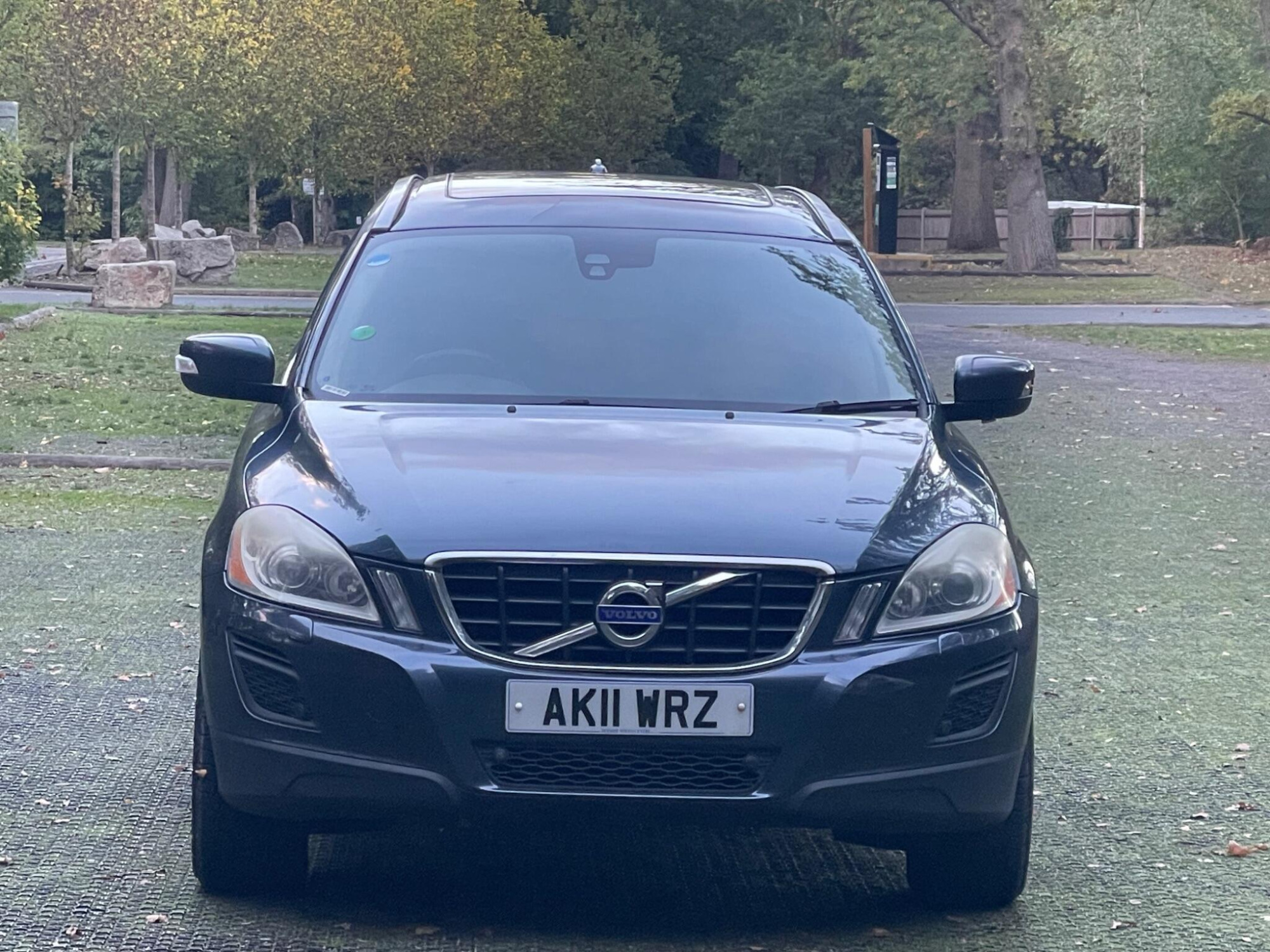 Volvo XC60 photo 2