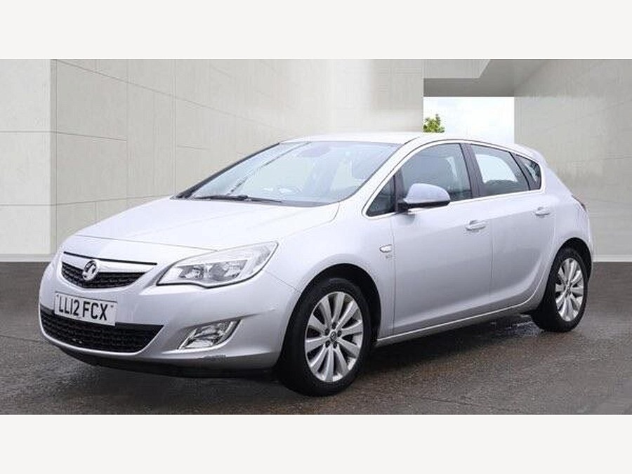 2012 Vauxhall Astra photo 4