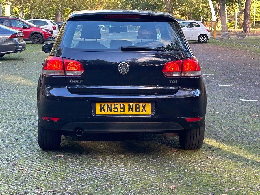 2009 Volkswagen Golf photo 9