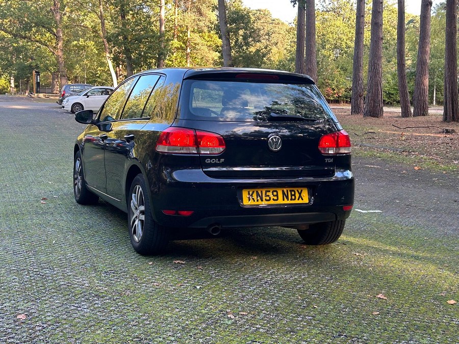 2009 Volkswagen Golf photo 10