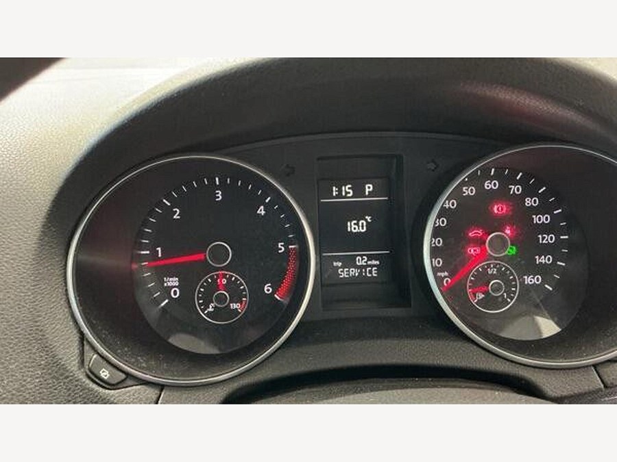2009 Volkswagen Golf photo 3