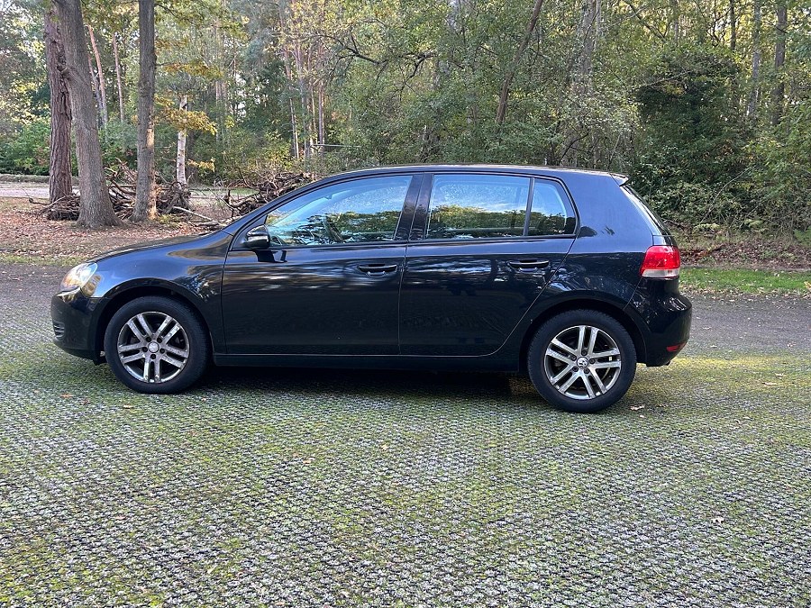 2009 Volkswagen Golf photo 11