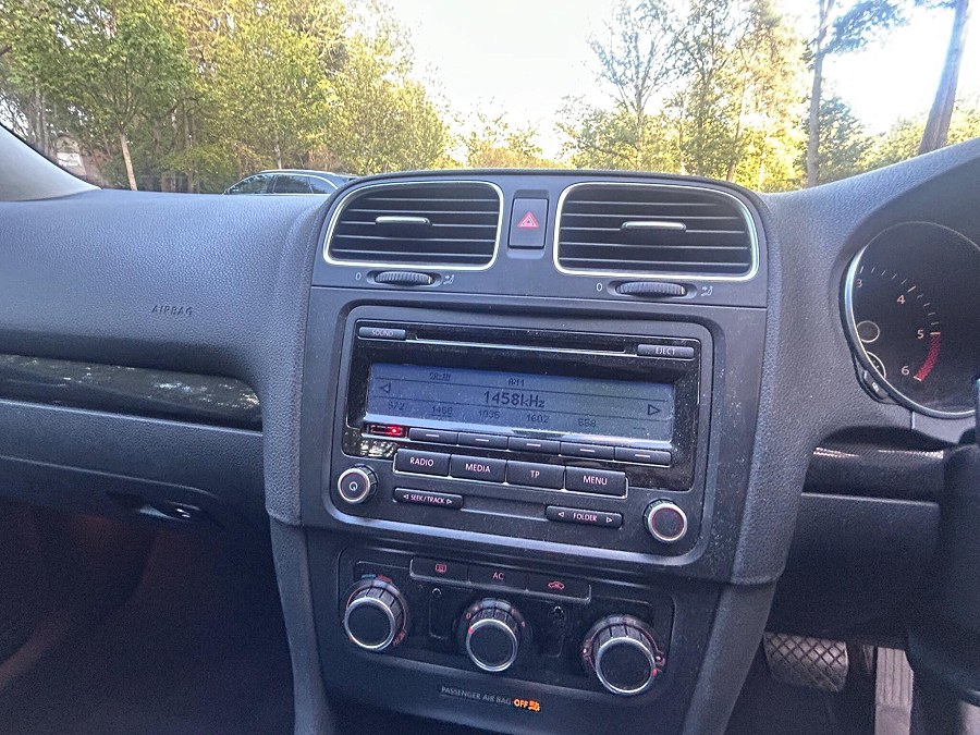 2009 Volkswagen Golf photo 13