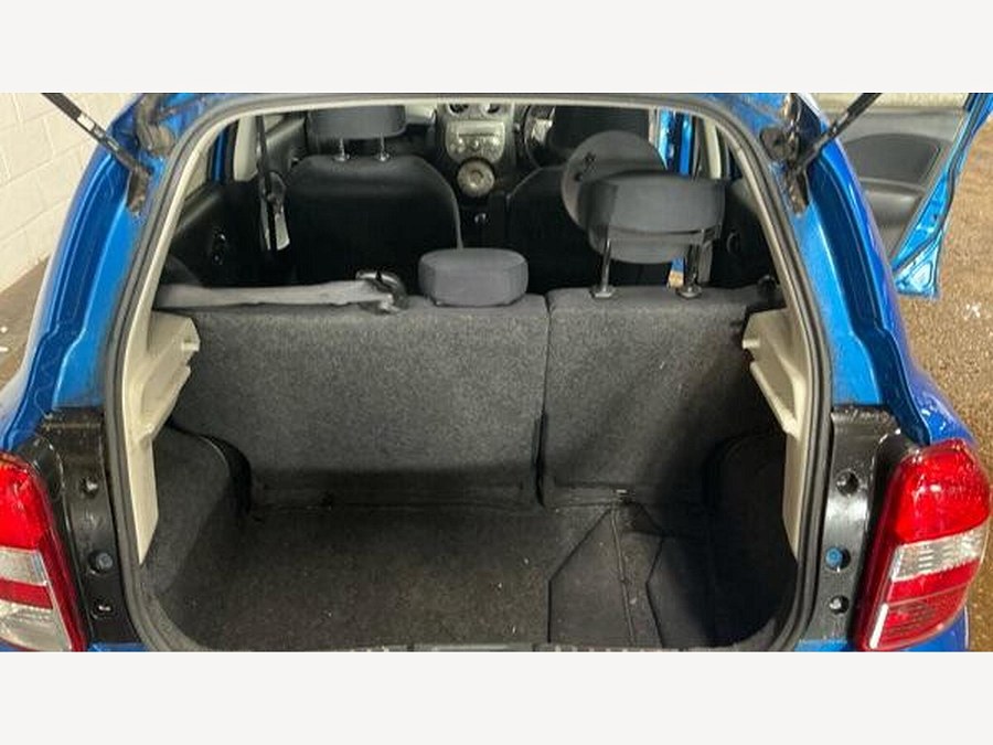2011 Nissan Micra photo 3