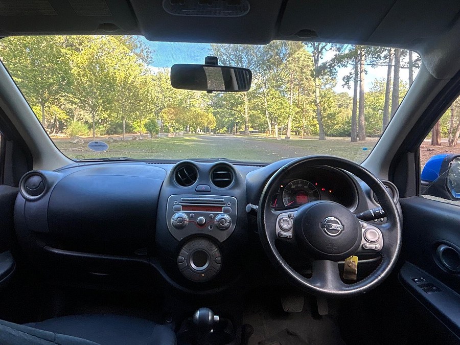 2011 Nissan Micra photo 13