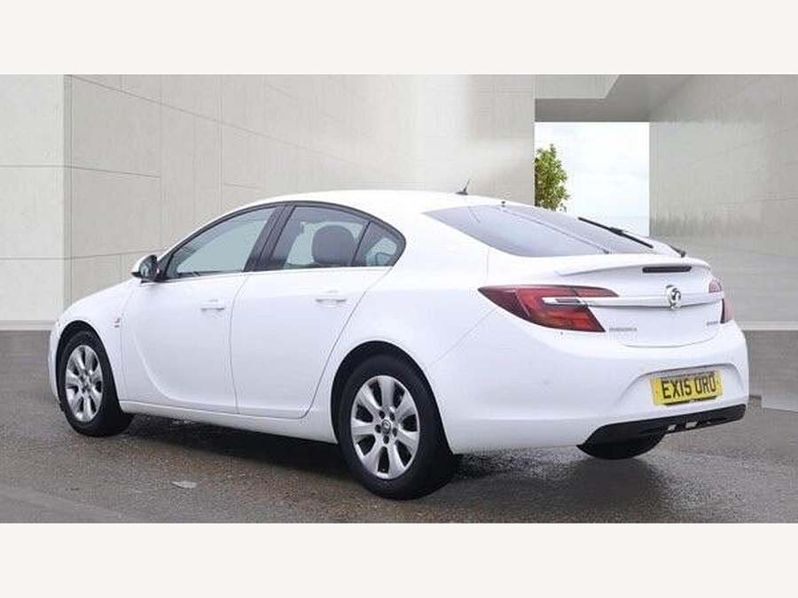 2015 Vauxhall Insignia photo 4
