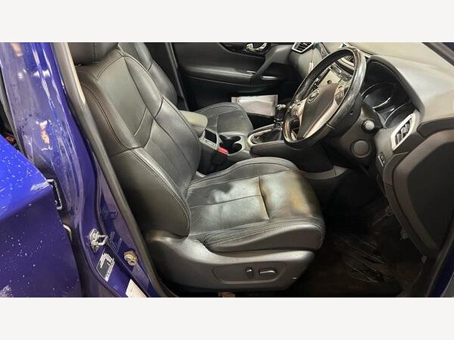 2016 Nissan Qashqai photo 9