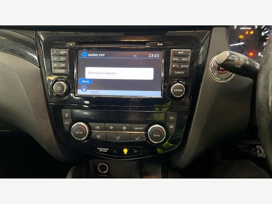 2016 Nissan Qashqai photo 10